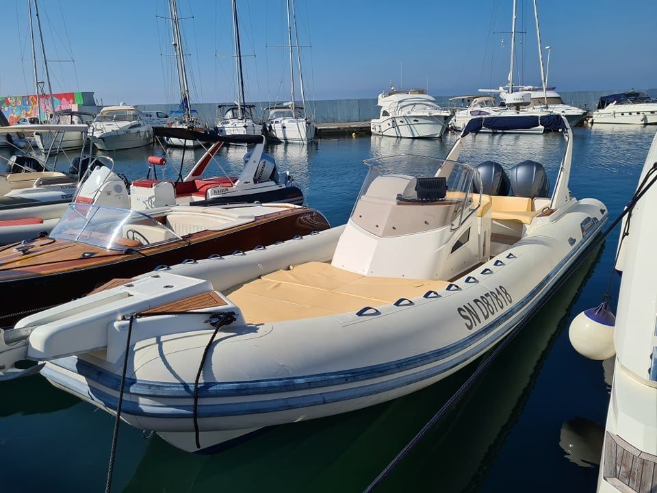 Location bateaux CAPELLI Tempest 1000 Open